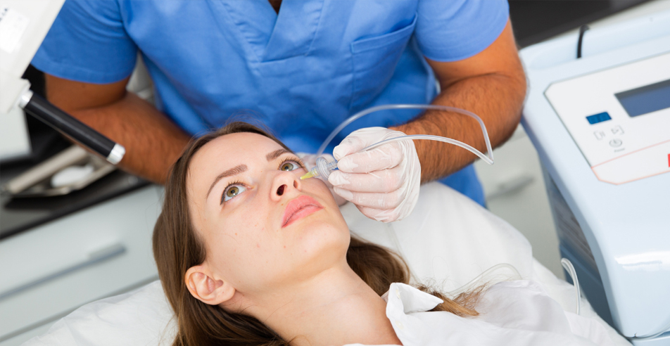 Aplicación de carboxiterapia para reducir celulitis y flacidez